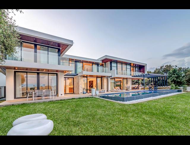 5 BEDROOM HOUSE FOR SALE IN DAINFERN GOLF ESTATE
